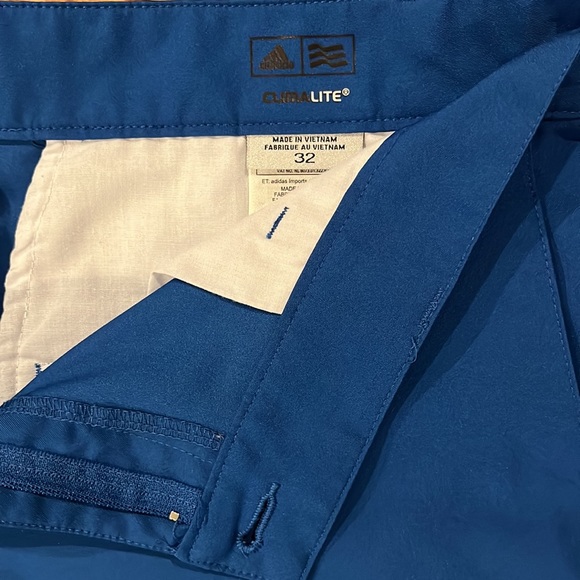 Men’s Adidas ClimaLite Golf Shorts - size 32 waist - Picture 3 of 3